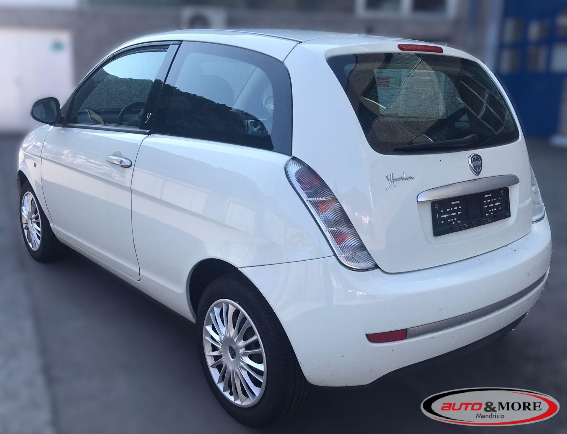 Lancia Ypsilon 1.2 Argento