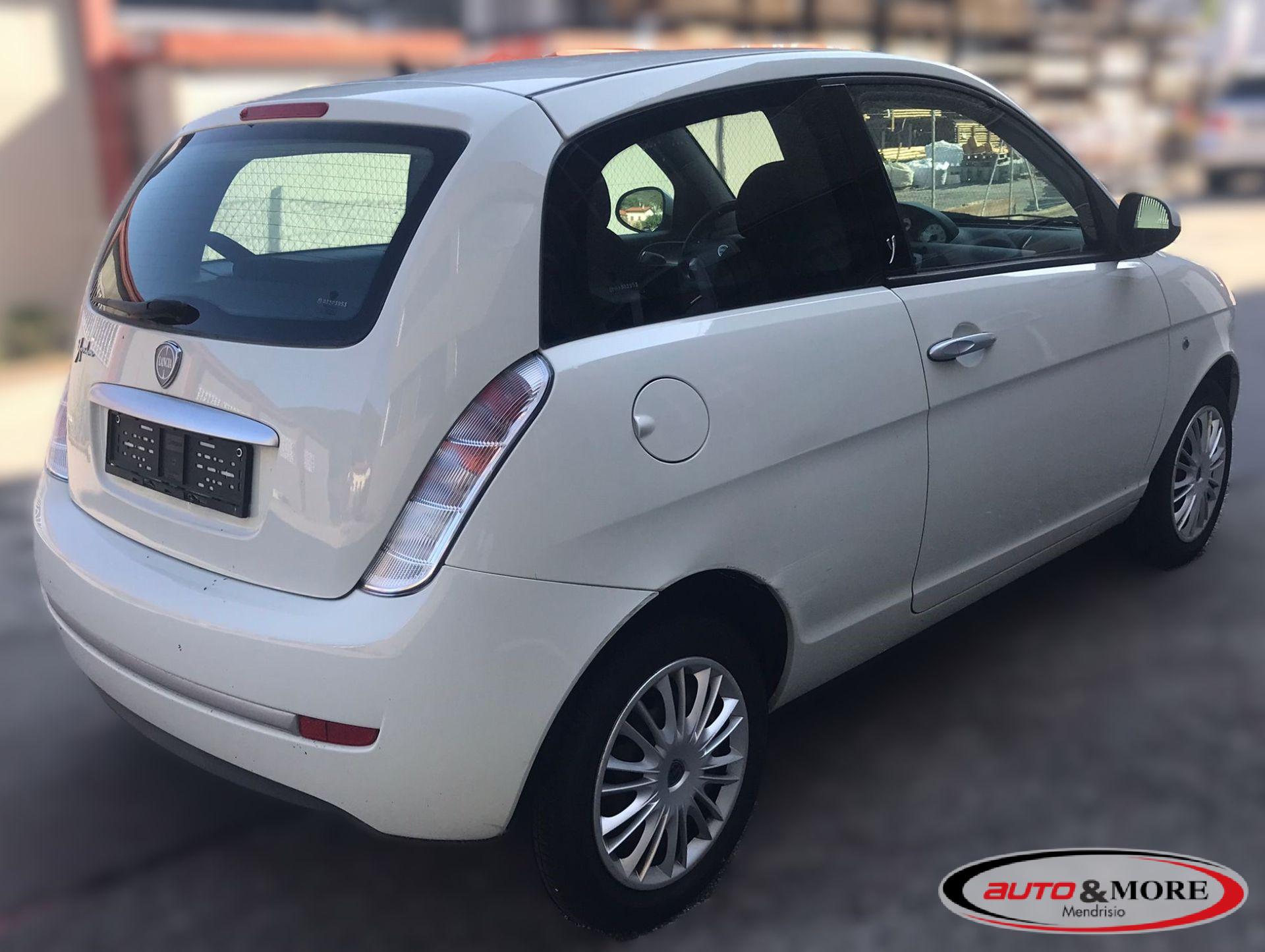 Lancia Ypsilon 1.2 Argento