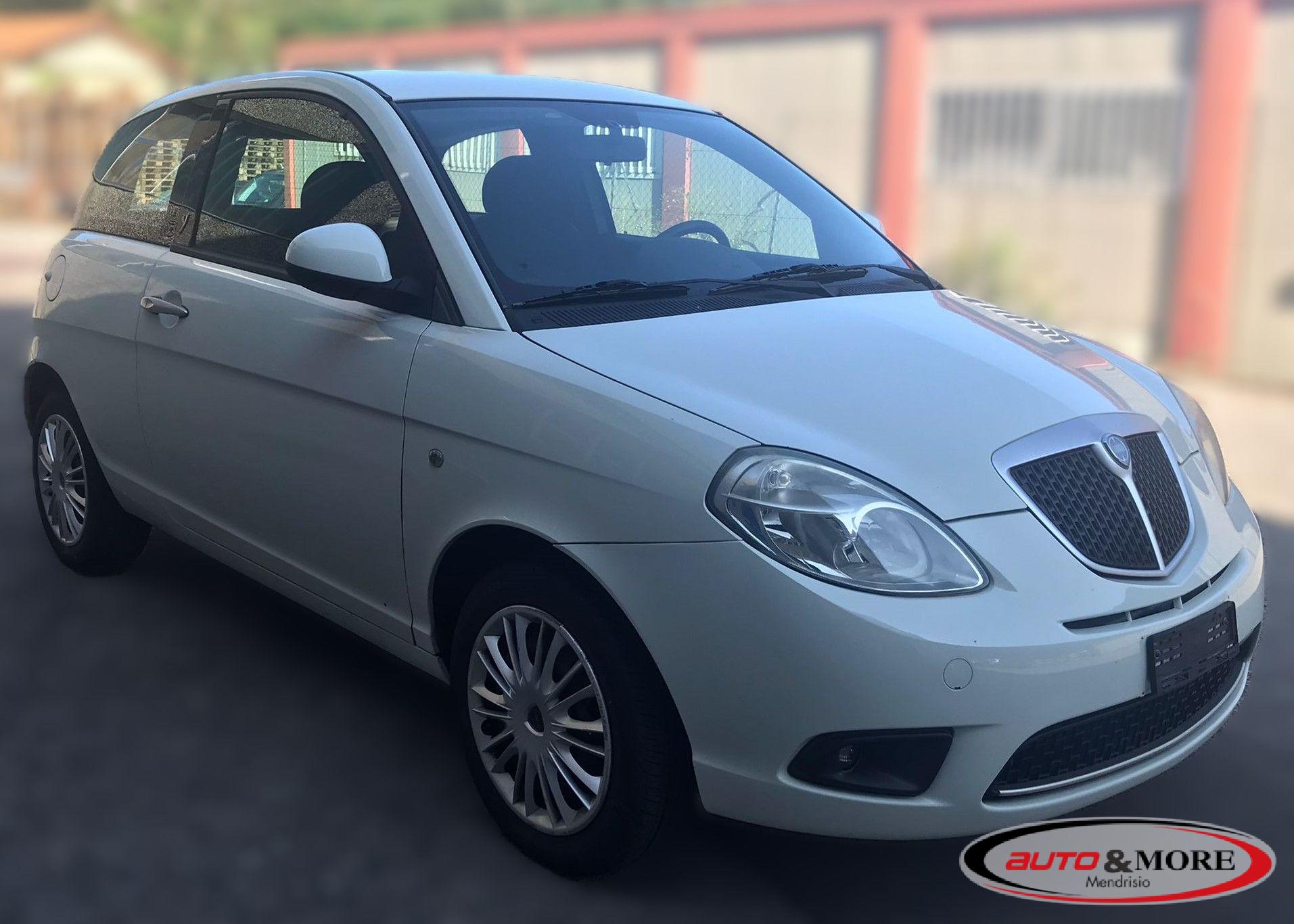 Lancia Ypsilon 1.2 Argento