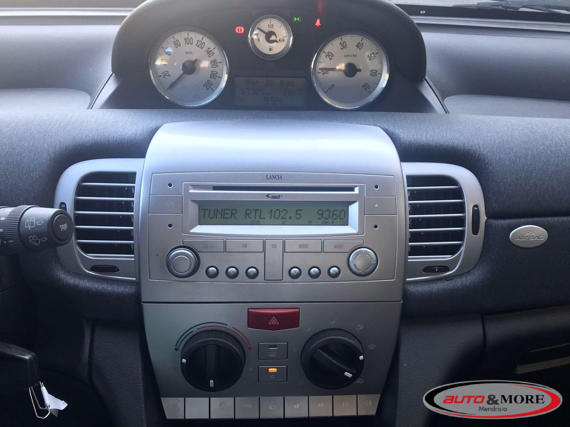 Lancia Ypsilon 1.2 Argento