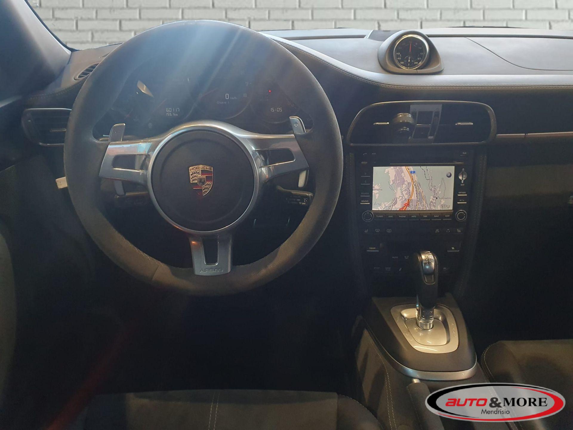 Porsche 911 3.8 Carrera 4 GTS Cabriolet