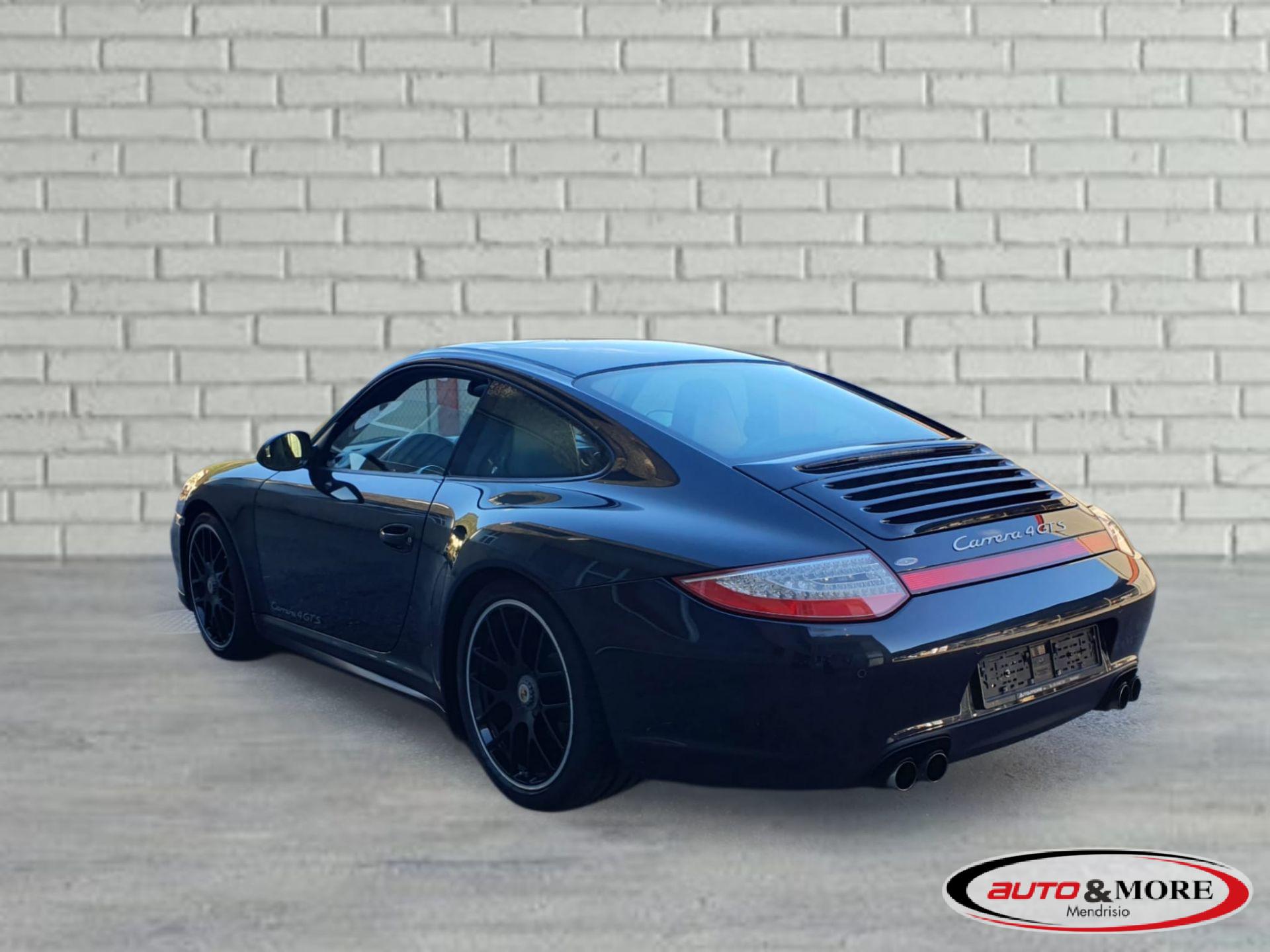 Porsche 911 3.8 Carrera 4 GTS Cabriolet