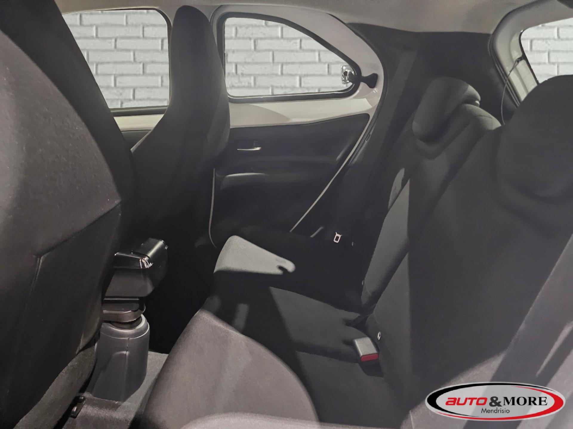 Toyota Aygo X 1.0 VVT-i 72 CV 5p. Active