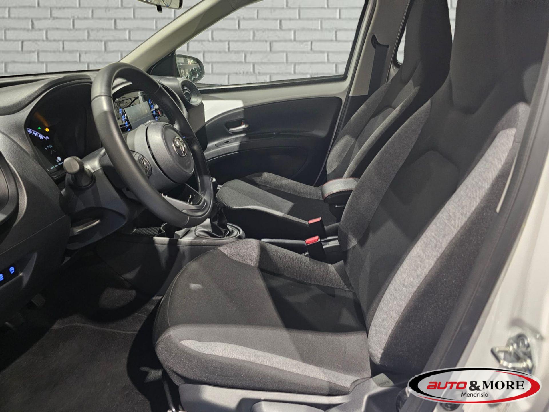 Toyota Aygo X 1.0 VVT-i 72 CV 5p. Active