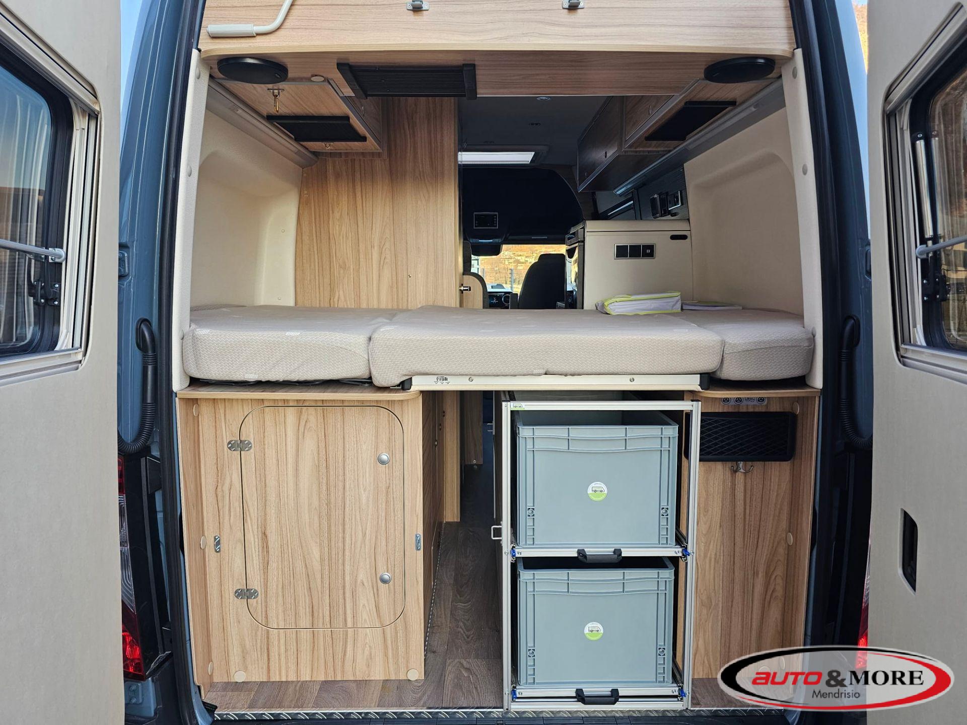 Mercedes-Benz   Hymer Gran Canyion 4×4