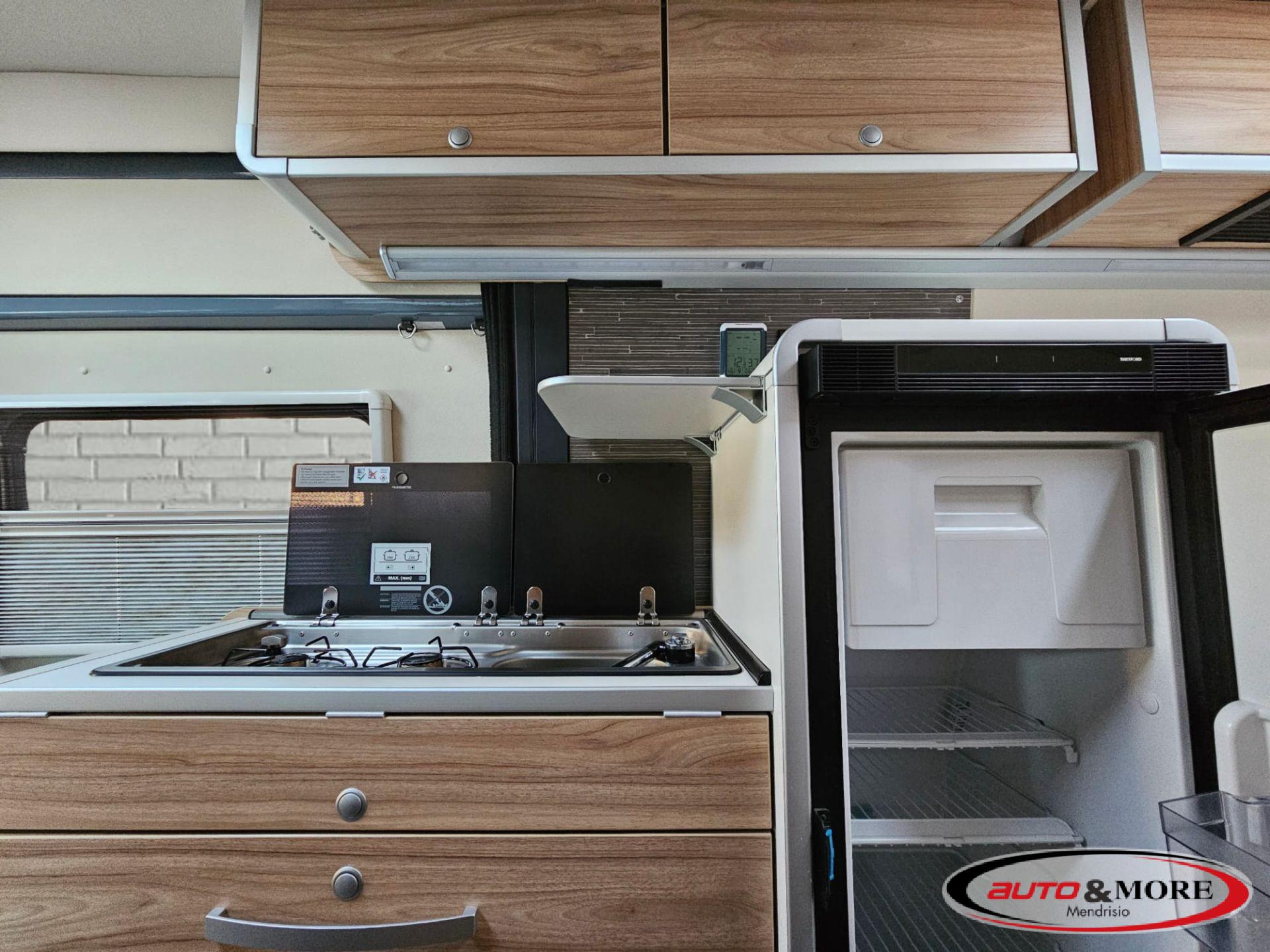 Mercedes-Benz   Hymer Gran Canyion 4×4