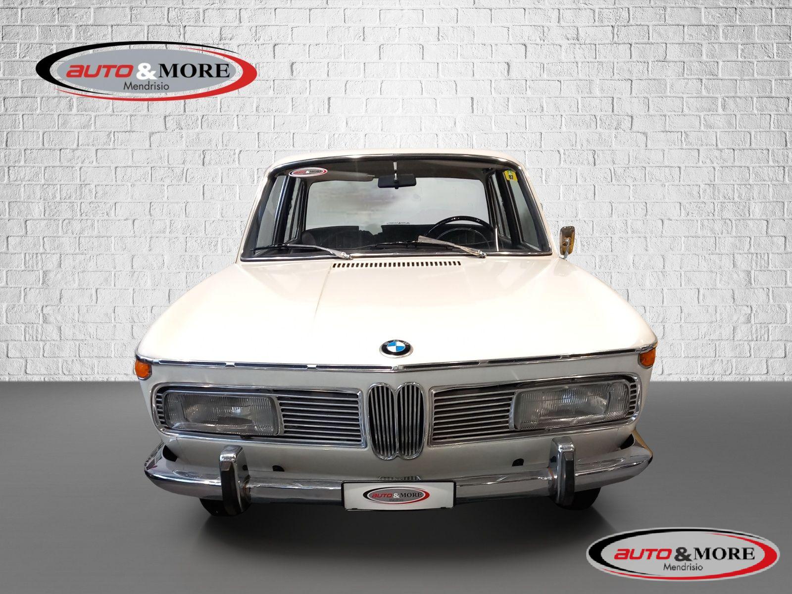 BMW   2000 Veicolo d’epoca