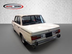 BMW   2000 Veicolo d’epoca