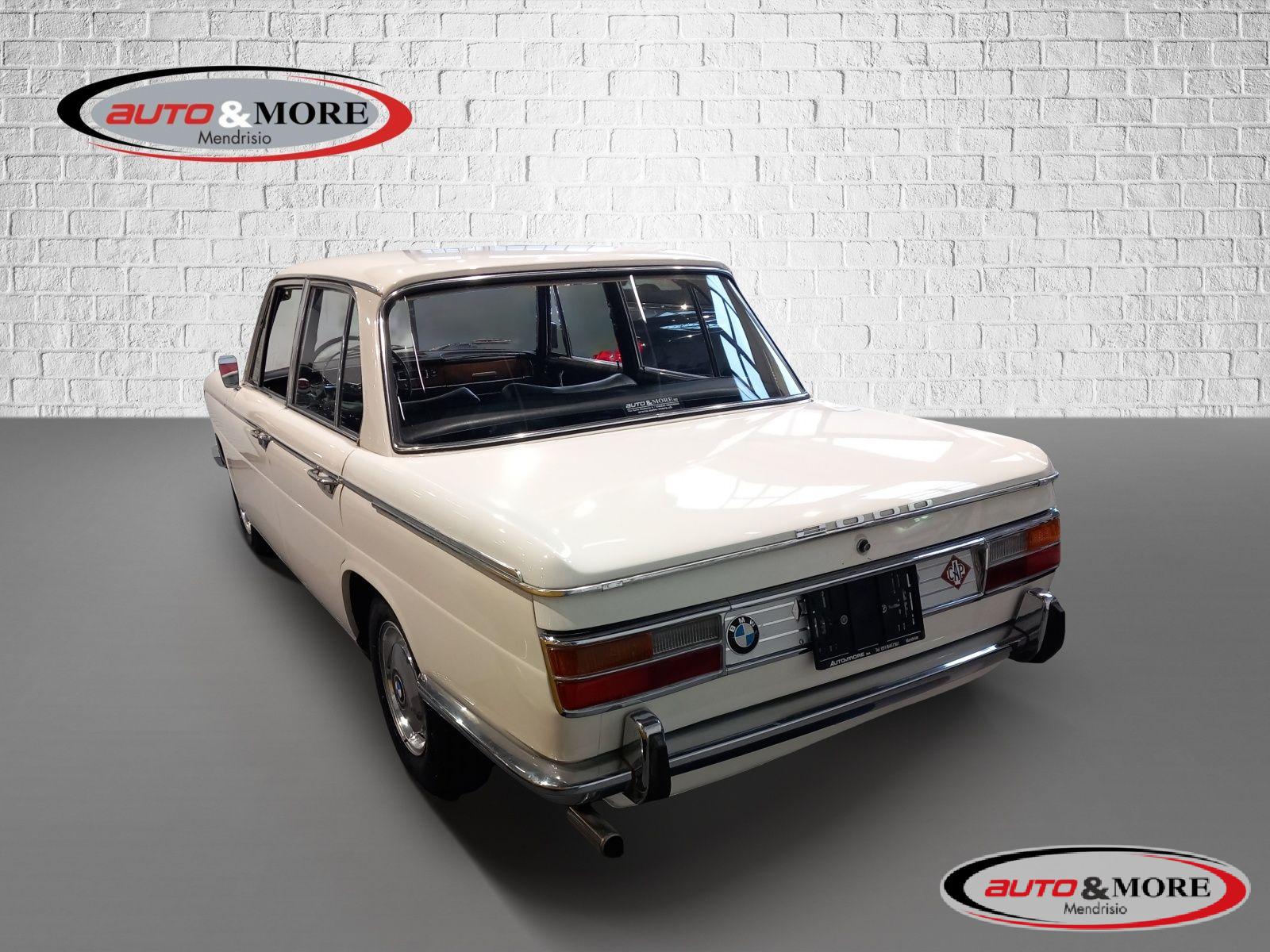 BMW   2000 Veicolo d’epoca