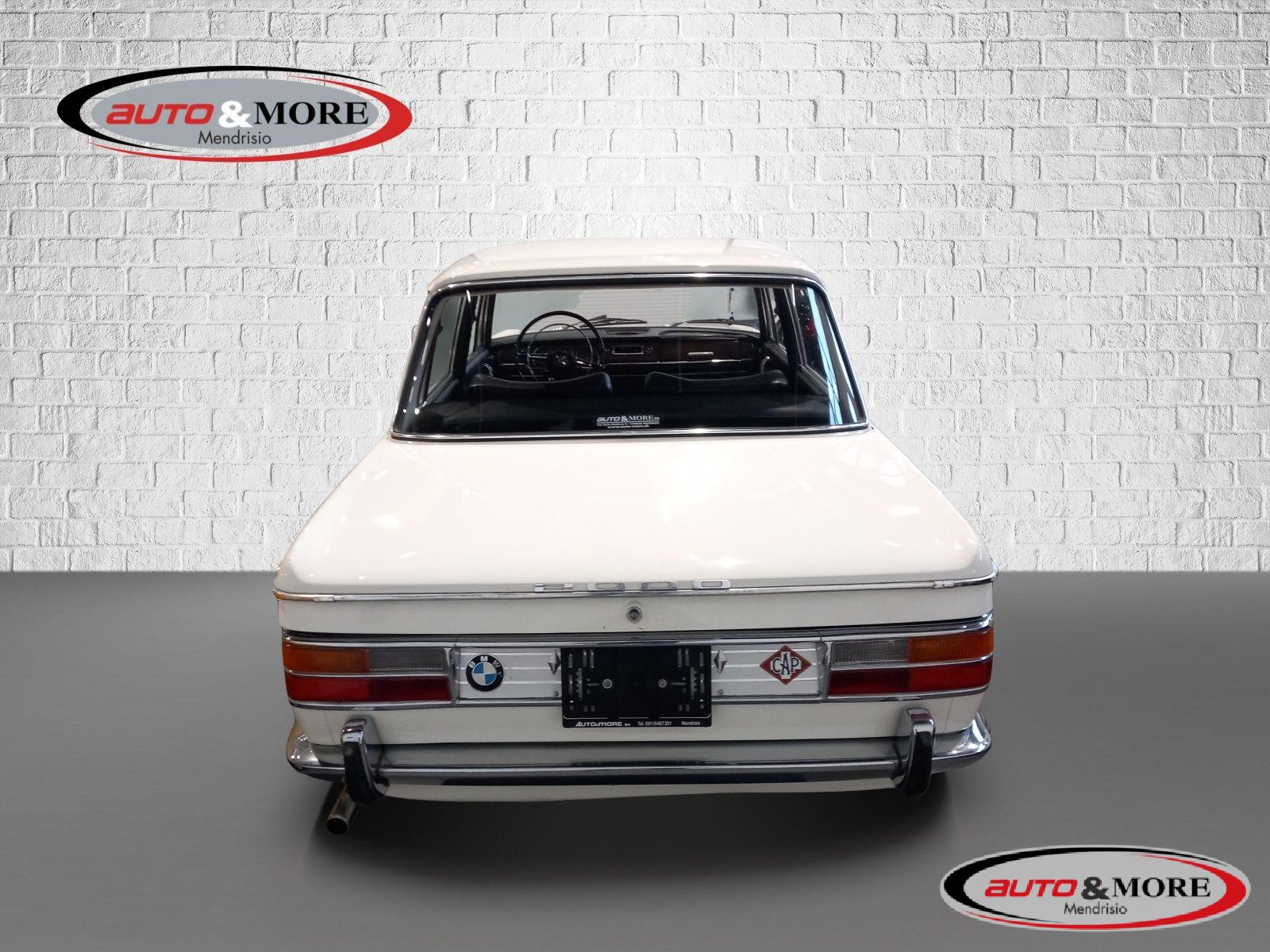 BMW   2000 Veicolo d’epoca