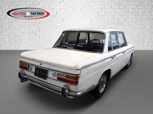 BMW   2000 Veicolo d’epoca