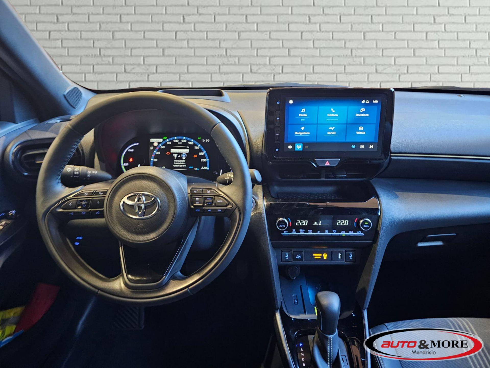 Toyota Yaris Cross 1.5 Hyb. 5p. E-CVT AWD-i Tr.