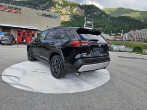 Toyota RAV 4  Hybrid Adventure