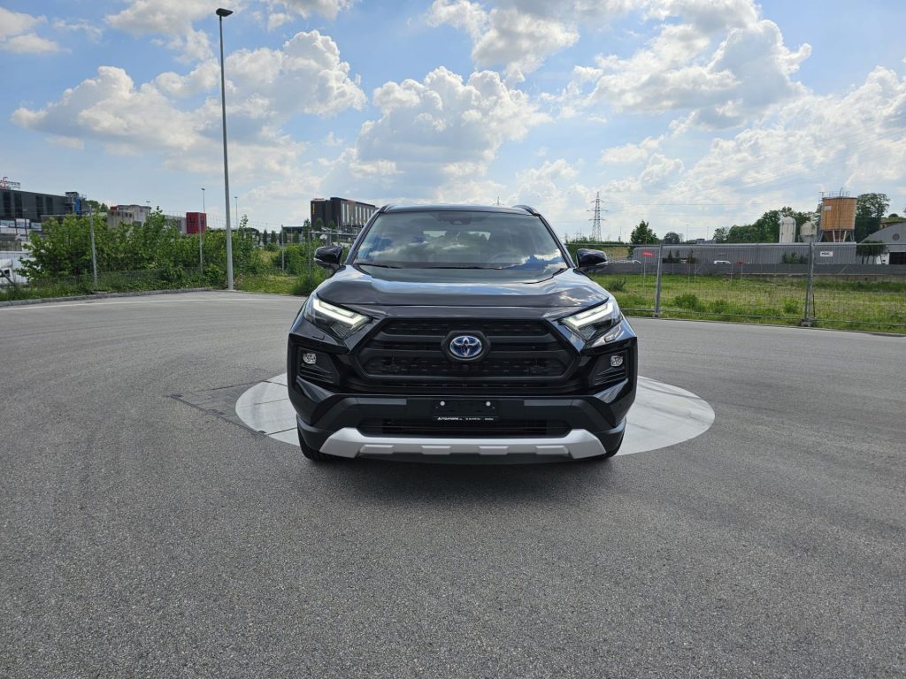 Toyota RAV 4  Hybrid Adventure
