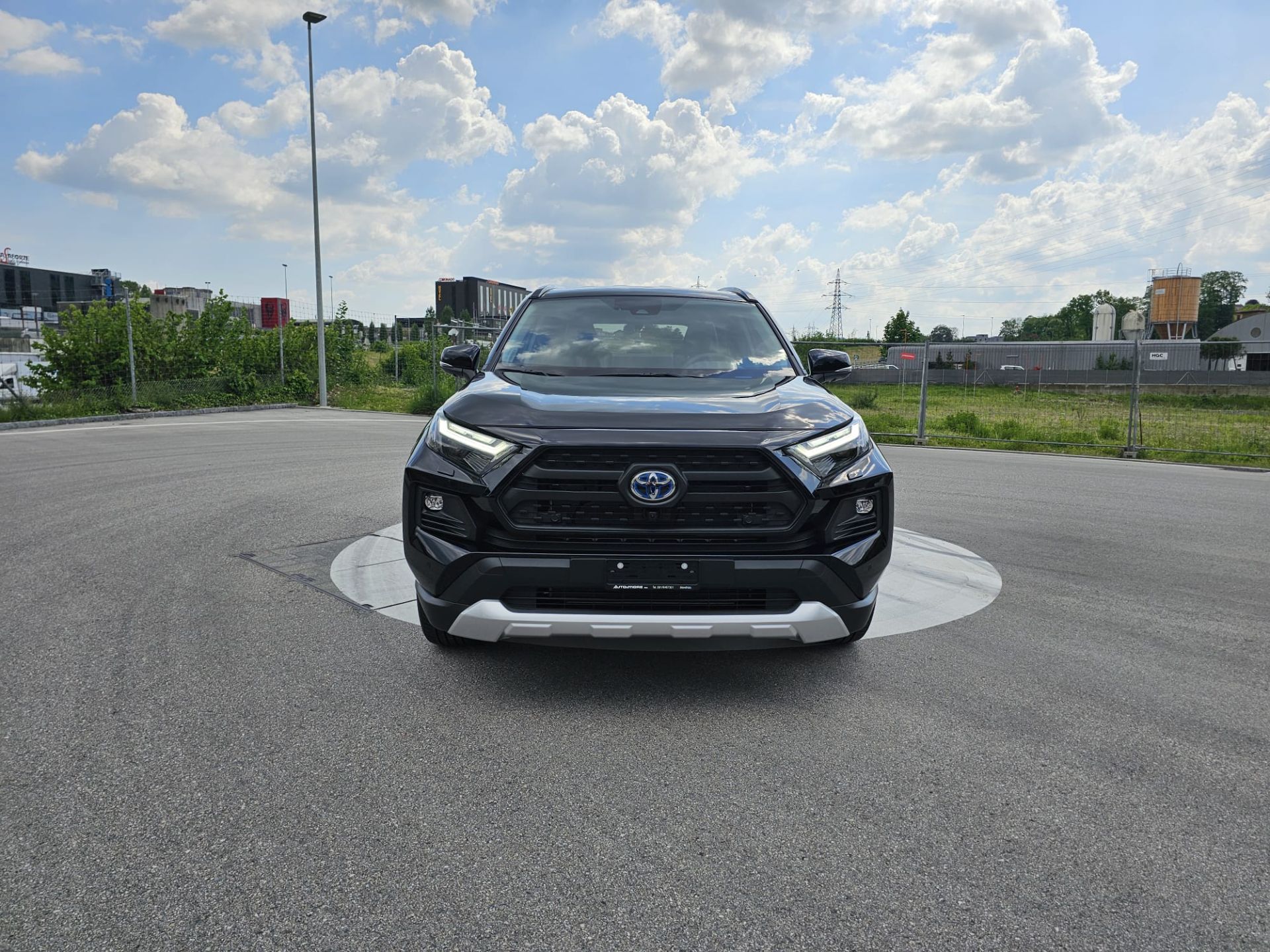 Toyota RAV 4  Hybrid Adventure