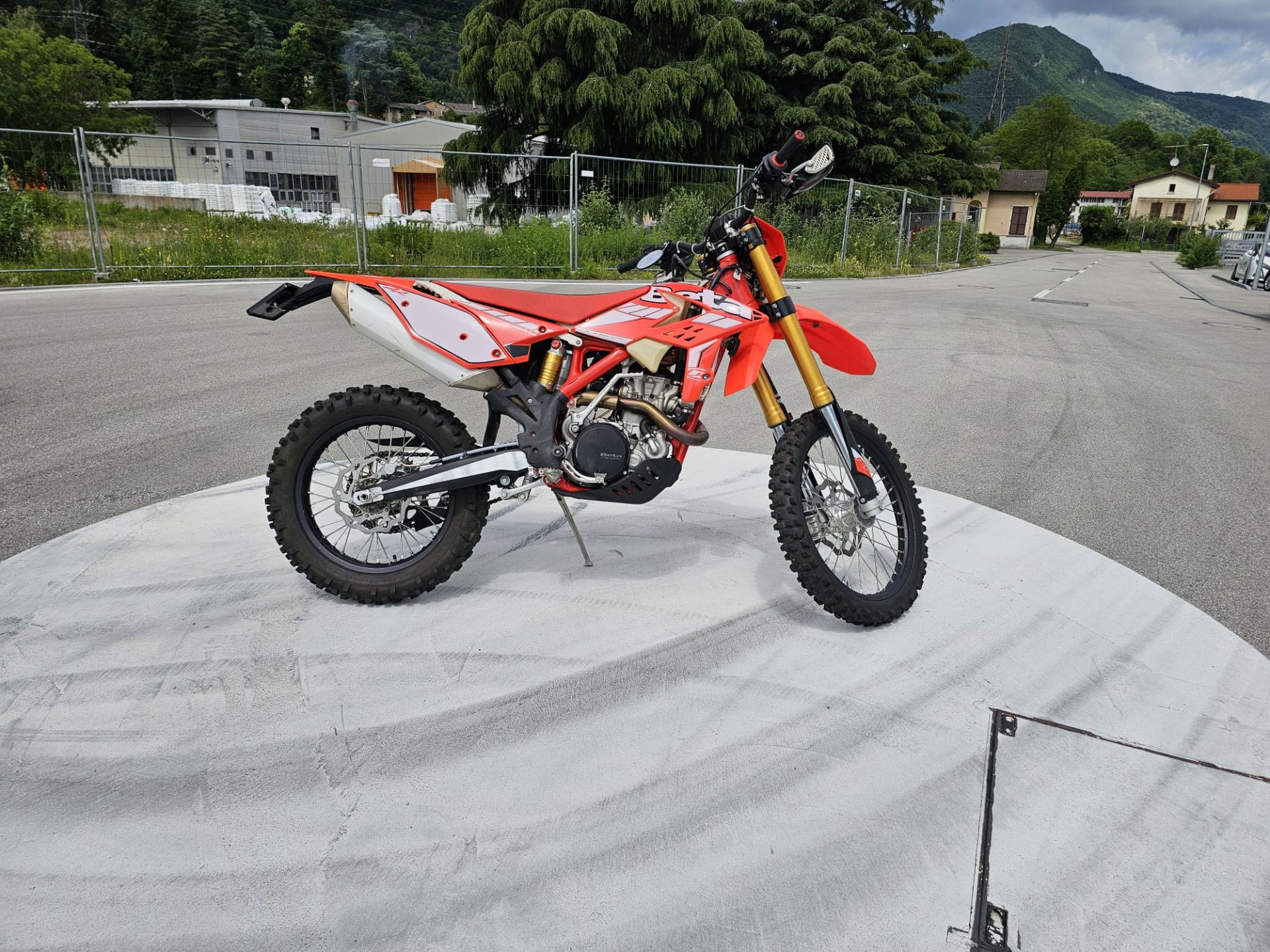 AC   Beta RR 4T 350 EFI