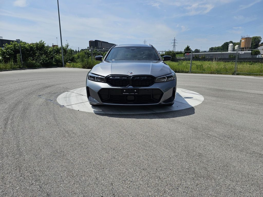 BMW   M340d xDrive