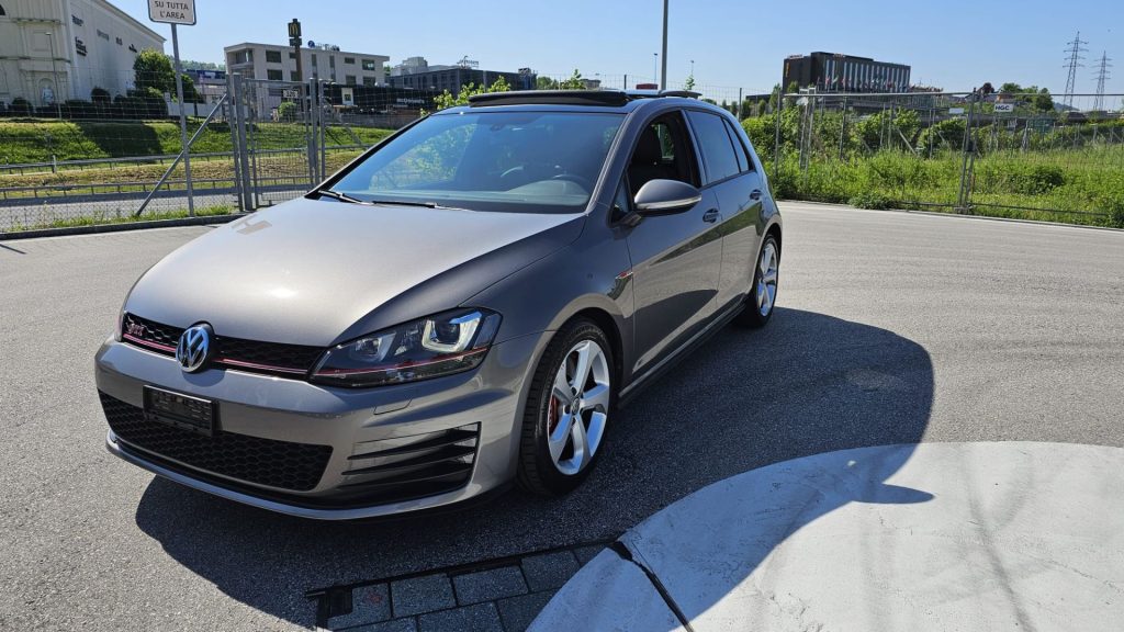 Volkswagen Golf 2.0 TSI 5p. GTI Performance BlueMotion Technology