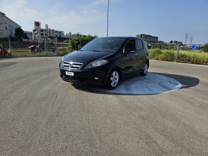 Honda FR-V