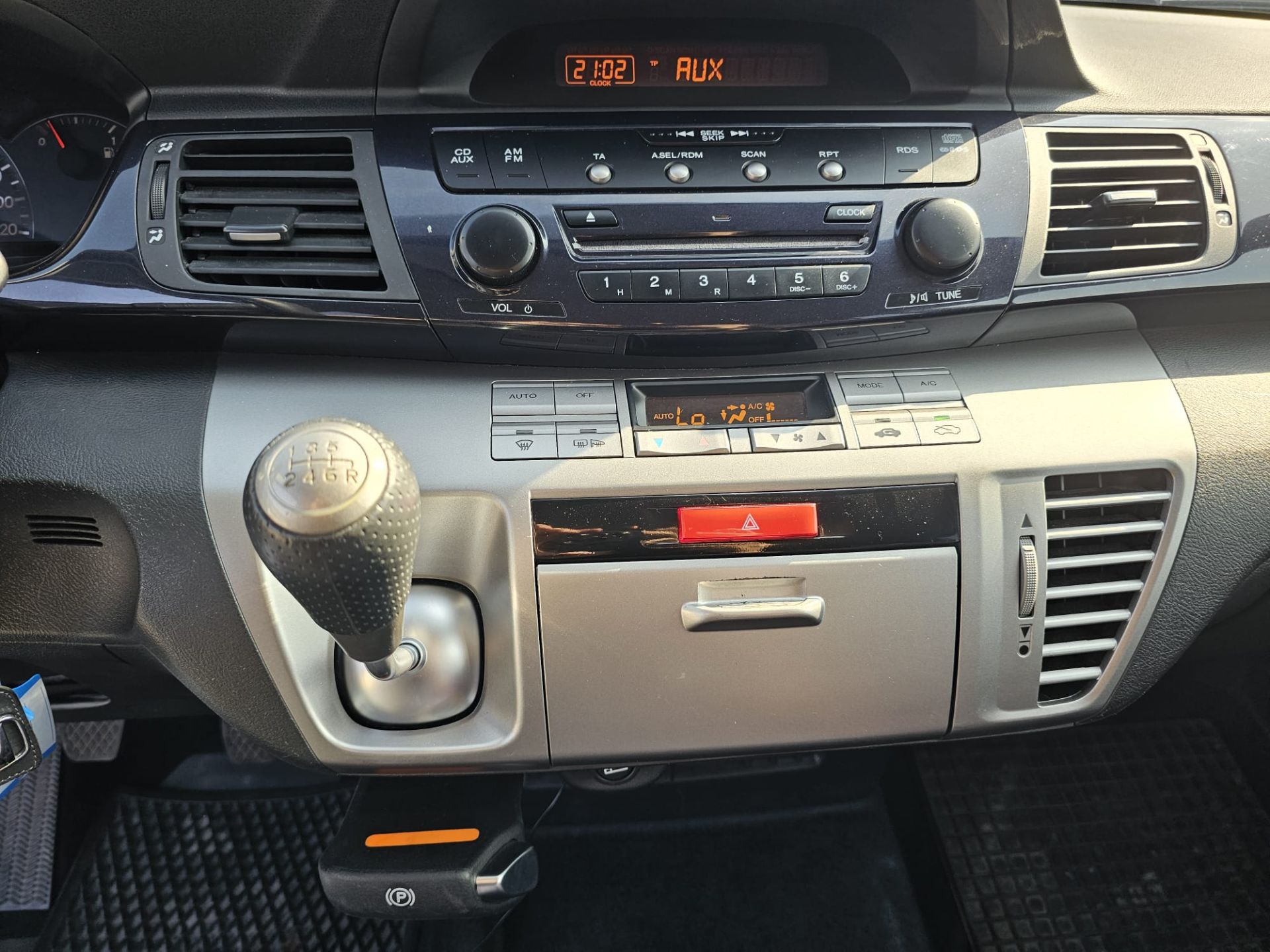 Honda FR-V