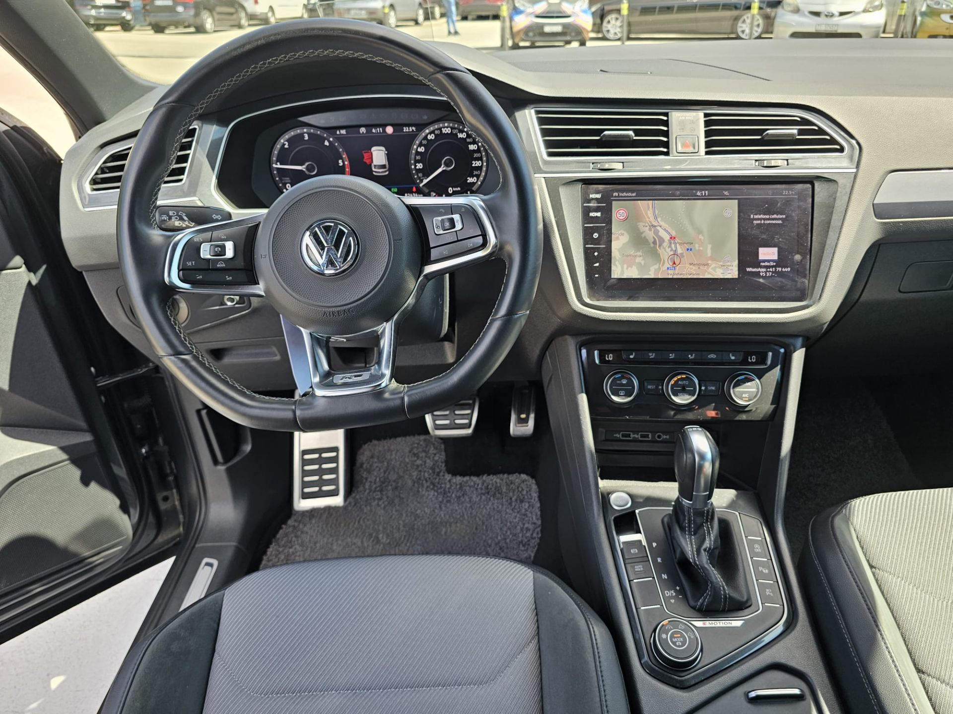 Volkswagen Tiguan  2.0D 4m R-line
