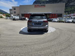 Volkswagen Tiguan  2.0D 4m R-line