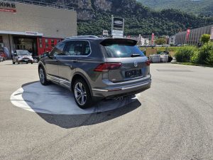 Volkswagen Tiguan  2.0D 4m R-line