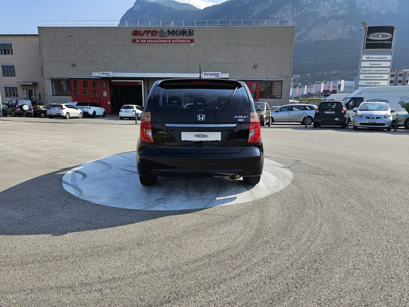 Honda FR-V