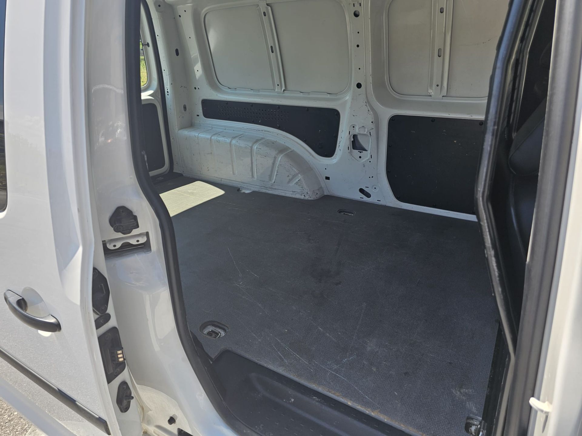 Volkswagen Caddy 2.0 TDI 102CV Comfortline Maxi