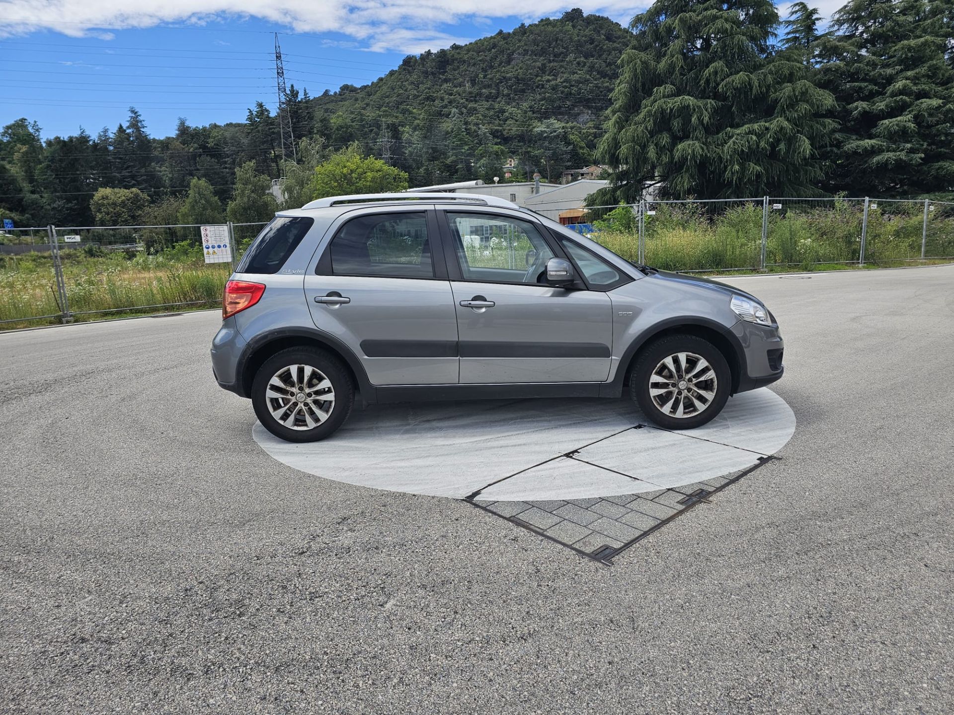 Suzuki SX4