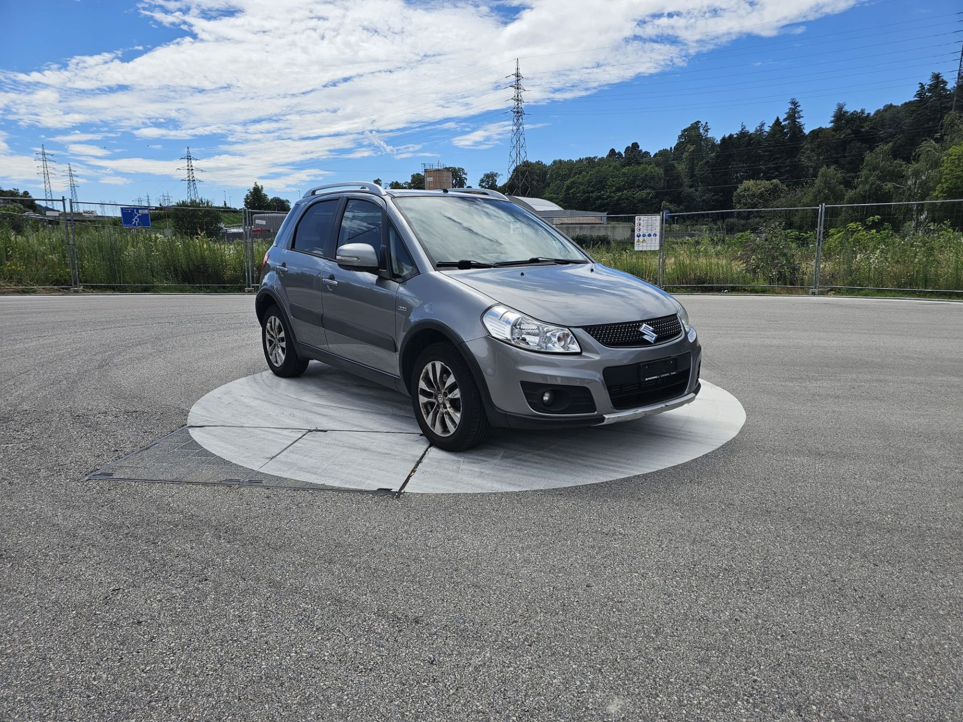 Suzuki SX4