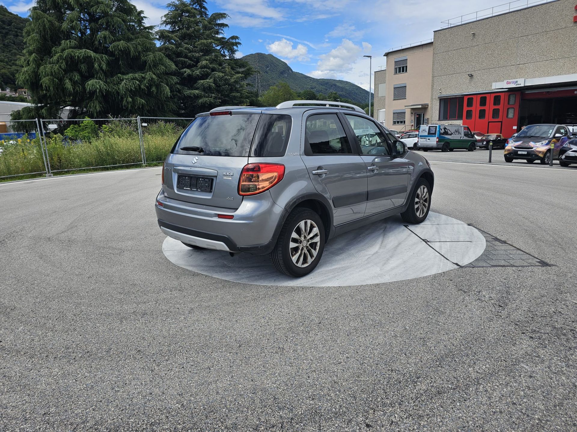Suzuki SX4