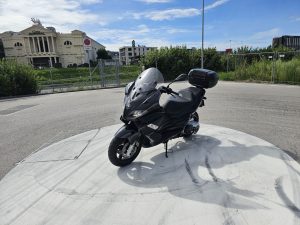 AC   Gilera Nexus 500