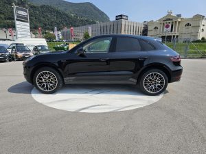 Porsche Macan  S