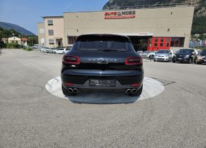 Porsche Macan  S