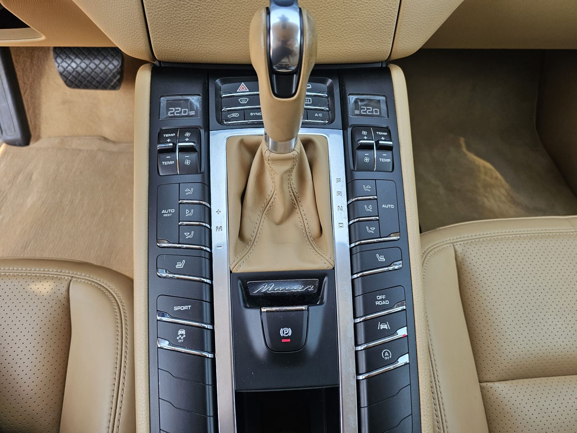 Porsche Macan  S