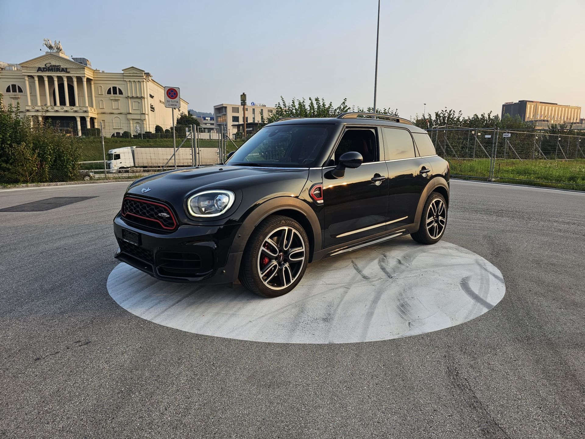 MINI John Cooper Works Countryman