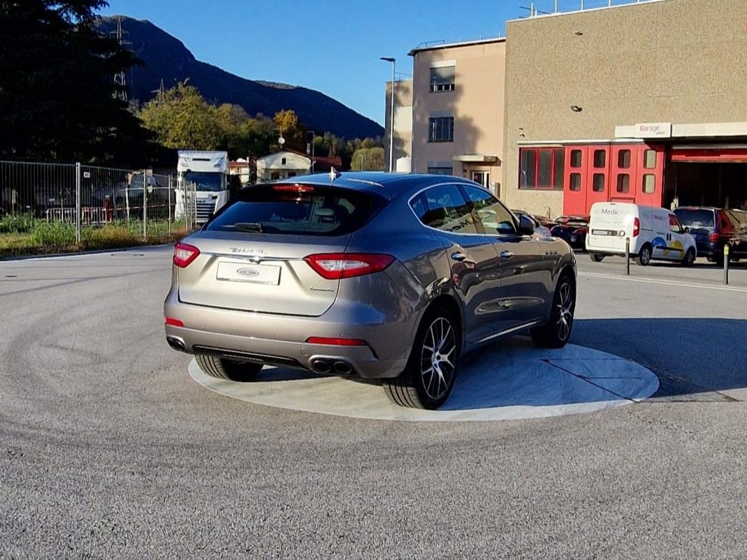 Maserati Levante V6 430 CV AWD S