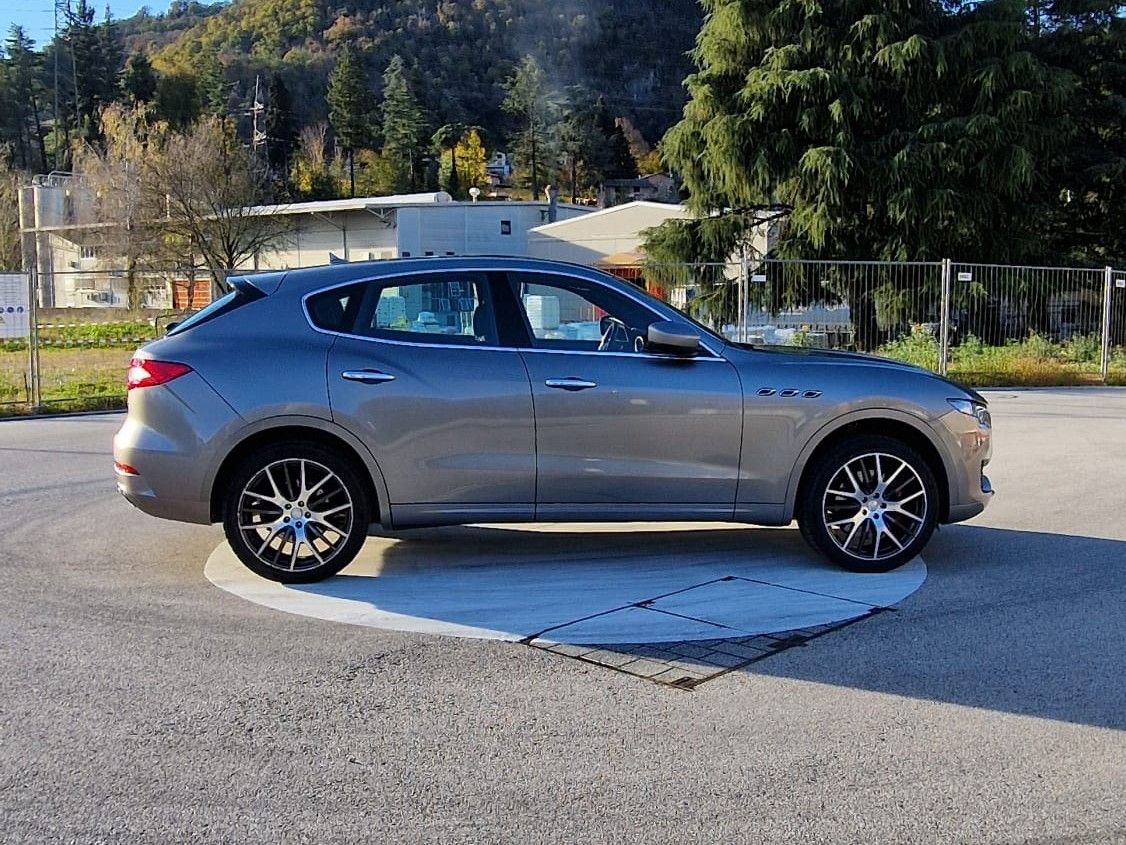Maserati Levante V6 430 CV AWD S