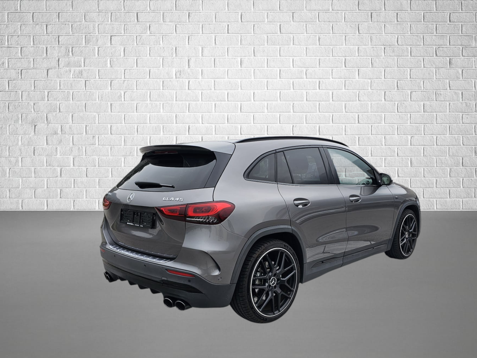 Mercedes-Benz GLA 45 AMG