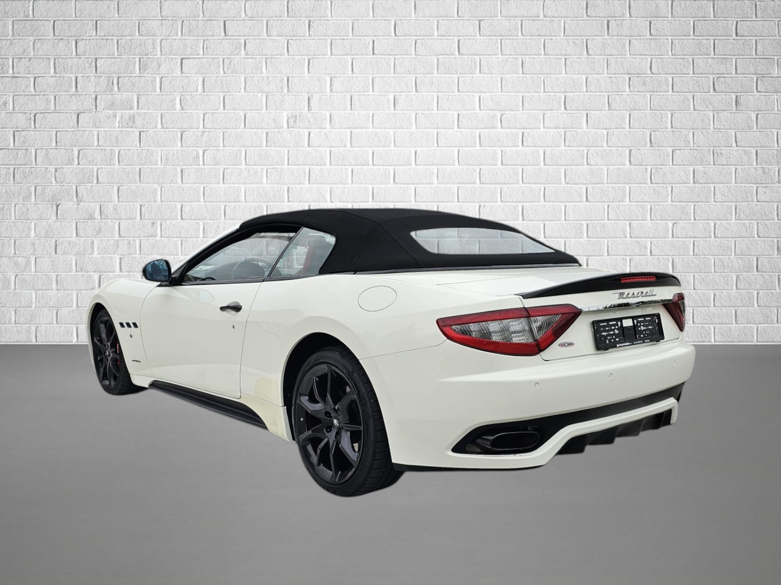 Maserati GranCabrio  MC Sport