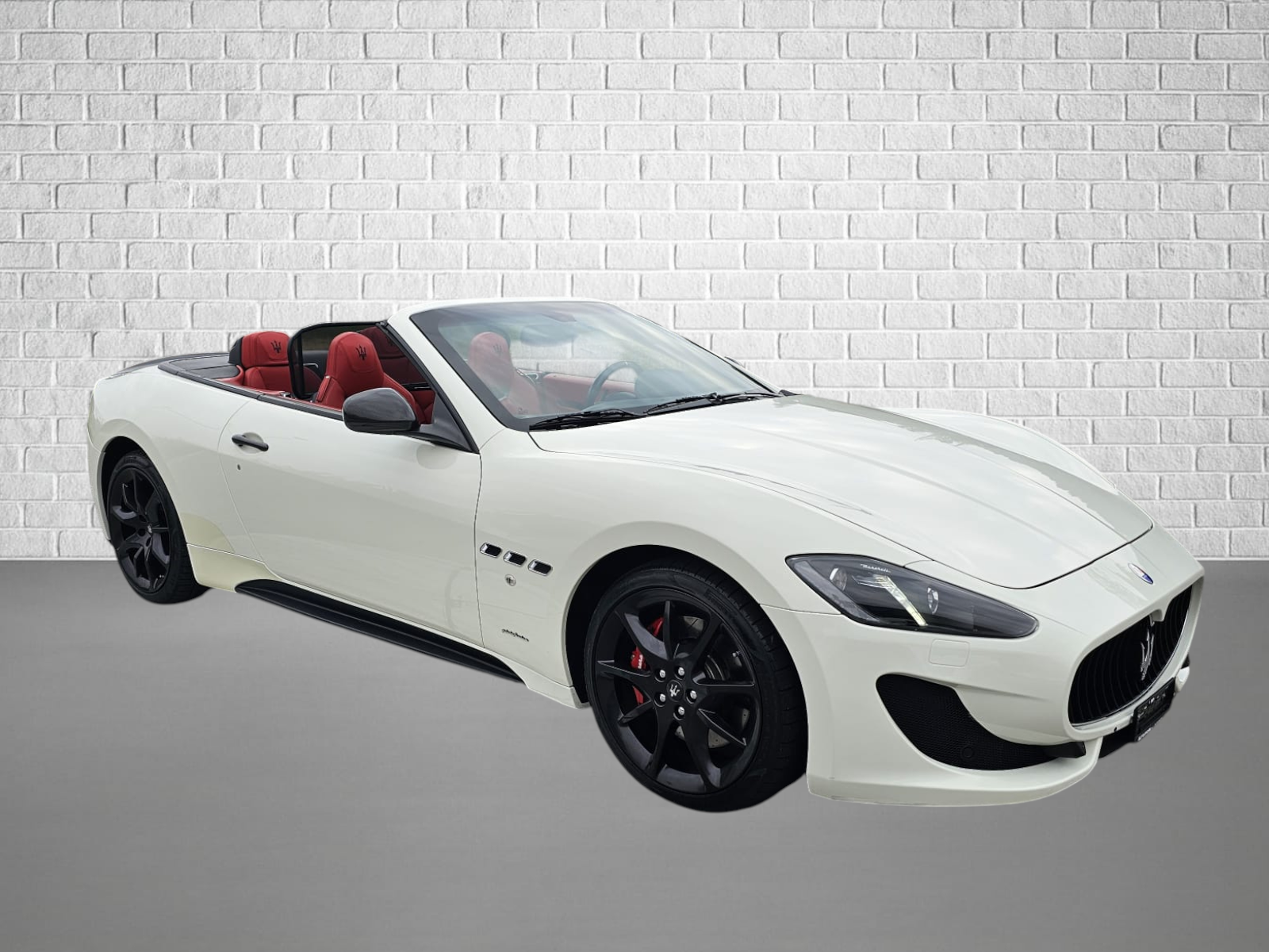 Maserati GranCabrio  MC Sport