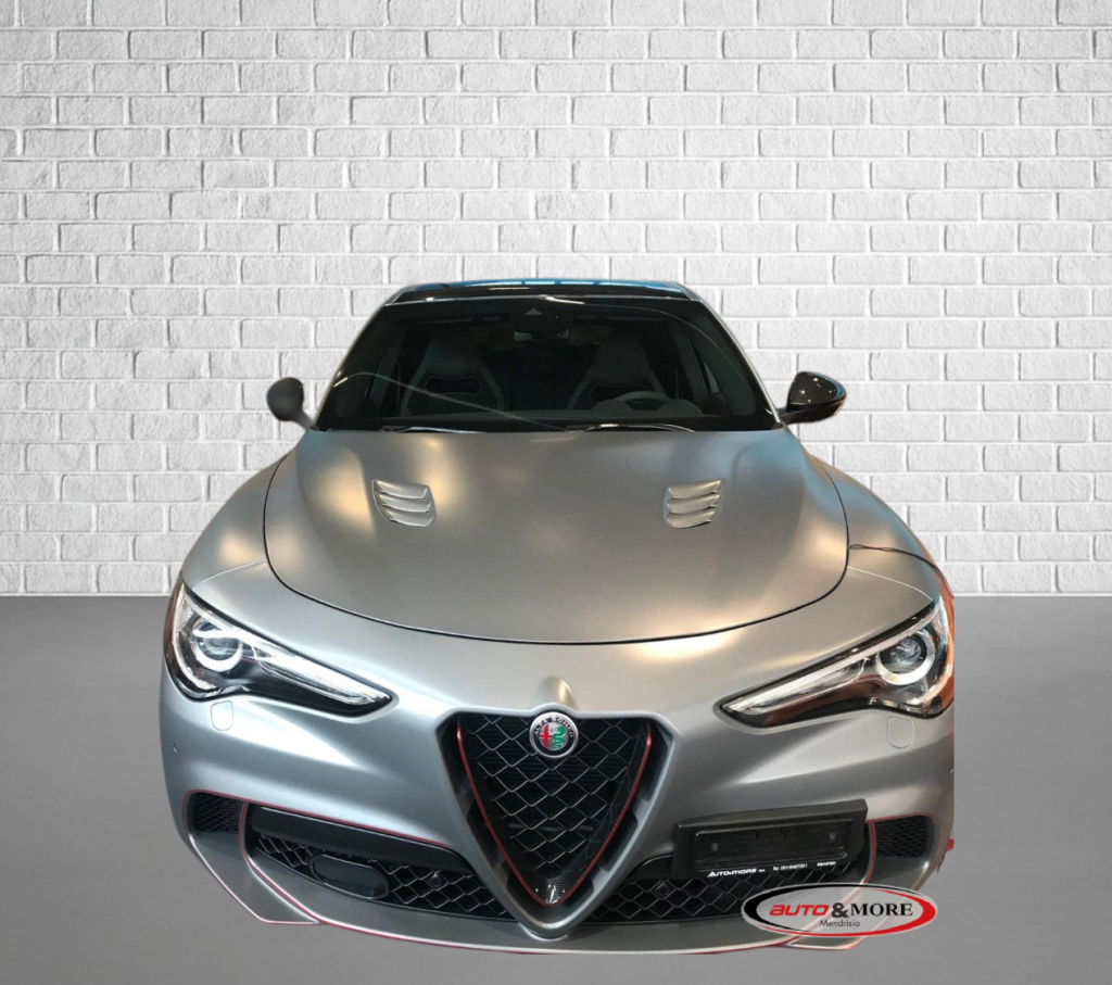 Alfa Romeo Stelvio  serie speciale 007/108 NRING
