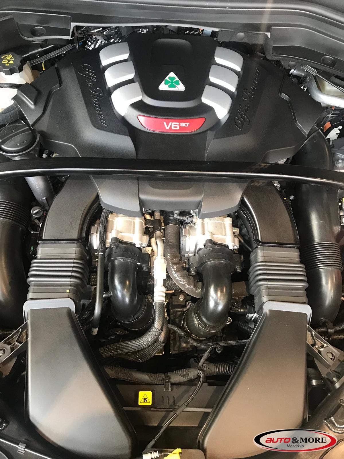 Alfa Romeo Stelvio  serie speciale 007/108 NRING