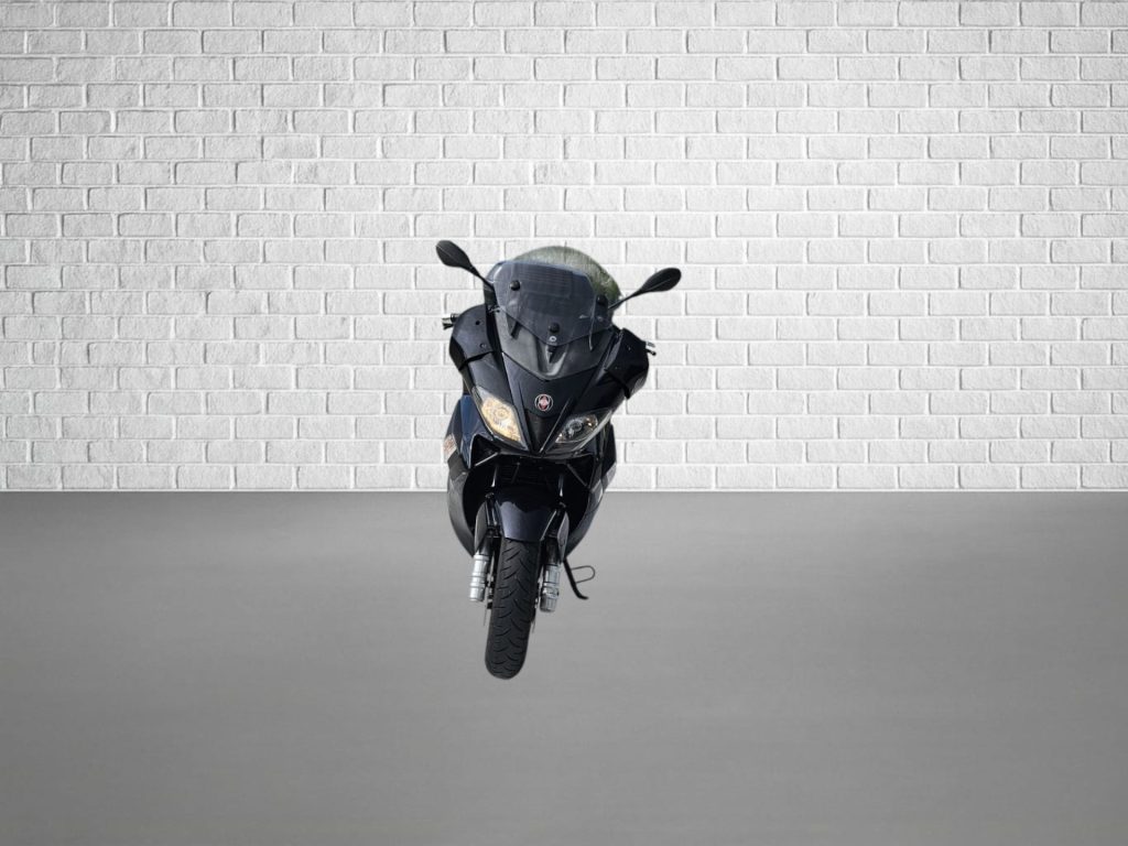 AC   Gilera Nexus 500