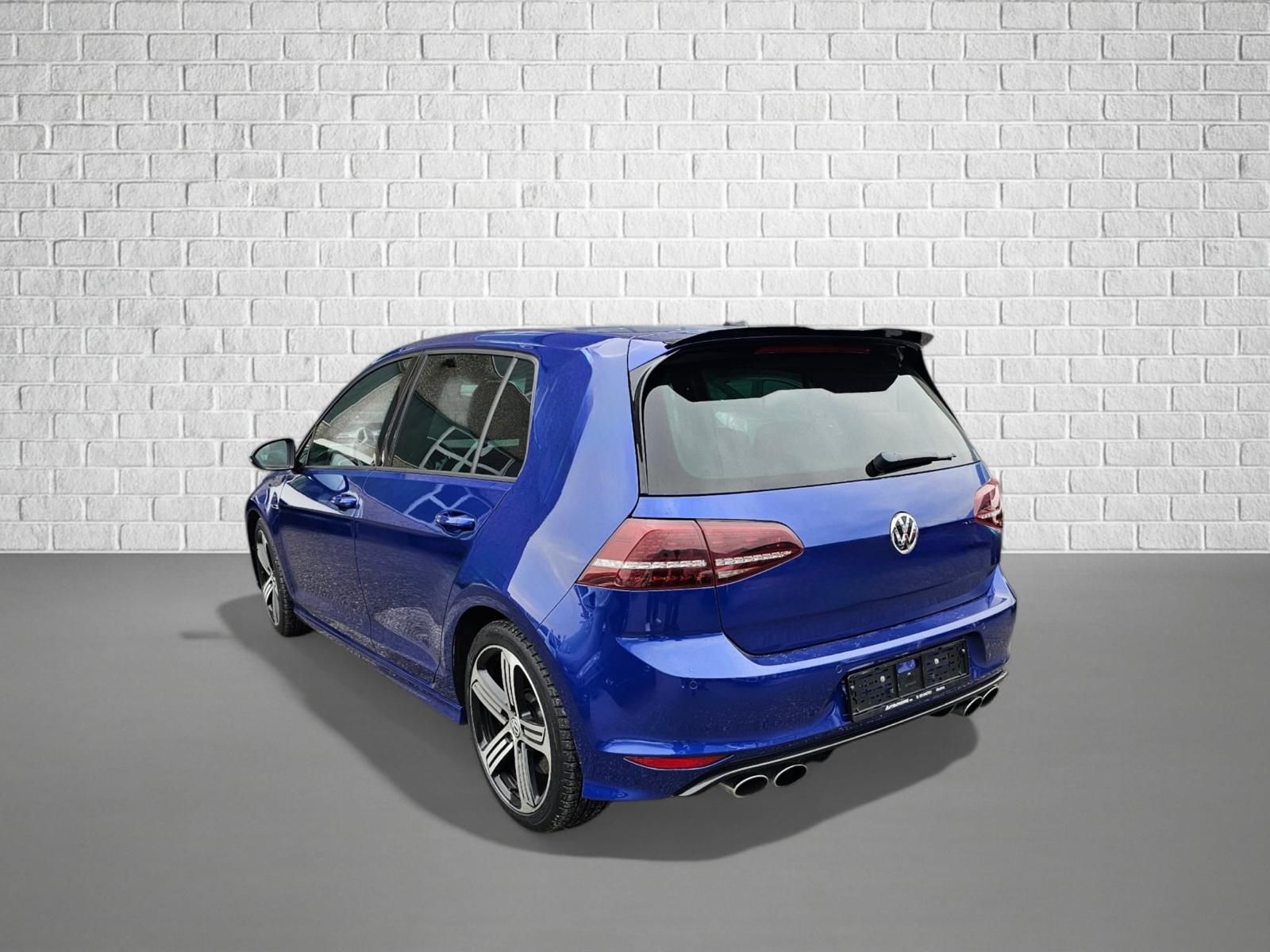 Volkswagen Golf R