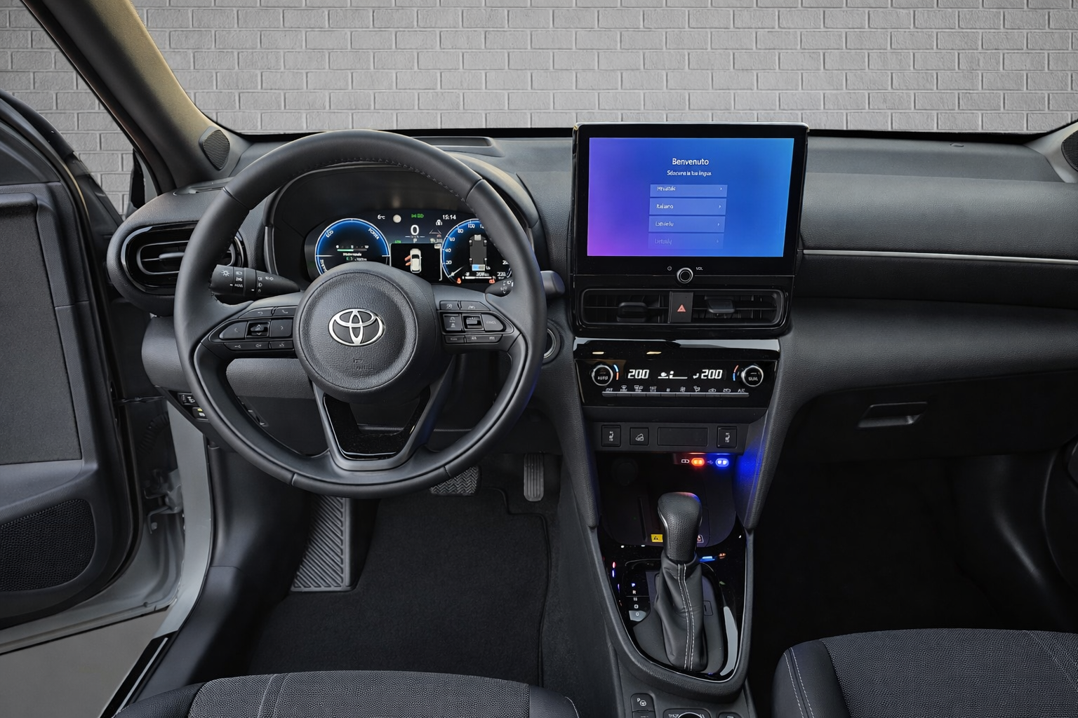 Toyota Yaris Cross  Premium DEMO