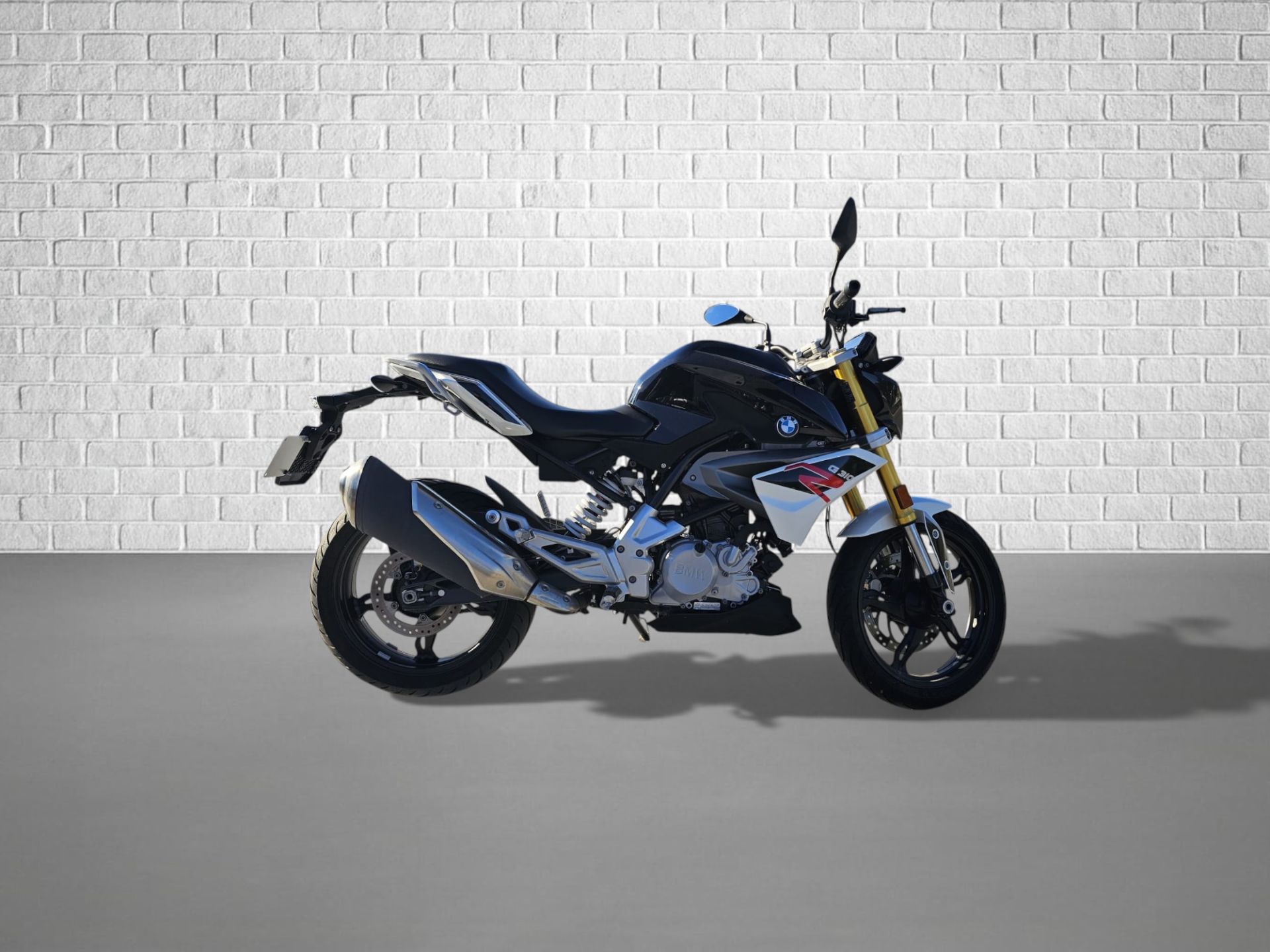 BMW   G 310 R