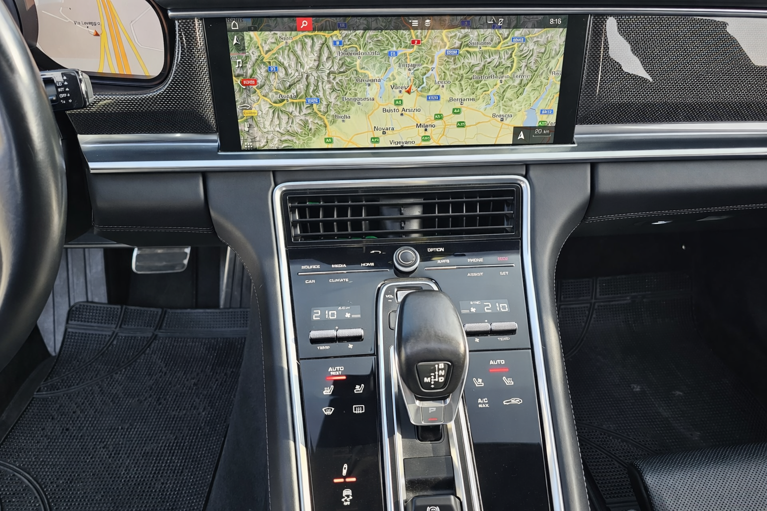 Porsche Panamera  4S