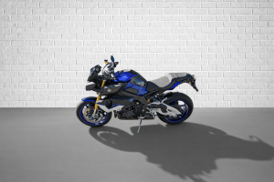 AC   Yamaha MT10SP